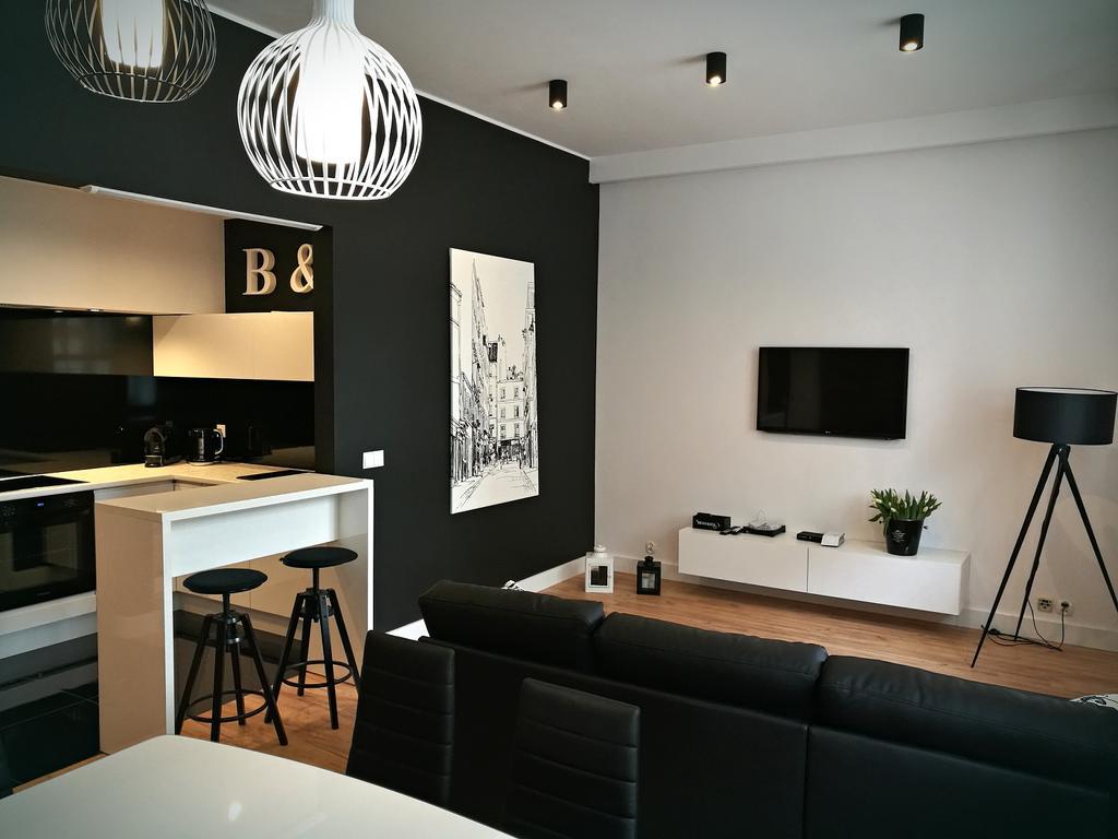 Black&White Apartment- Wierzbowa 5 Poznań Extérieur photo